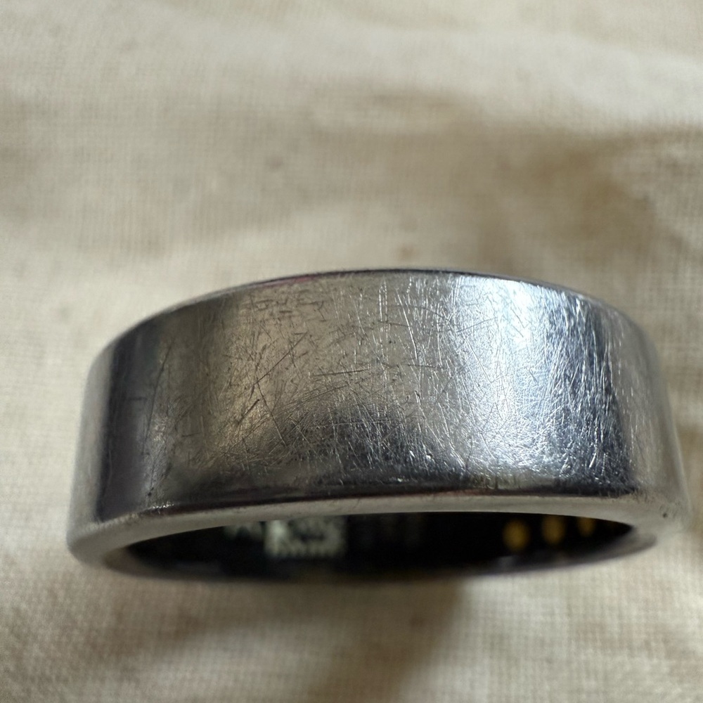 OURA Ring - Silver Size 11 Heritage - Picture 6 of 6